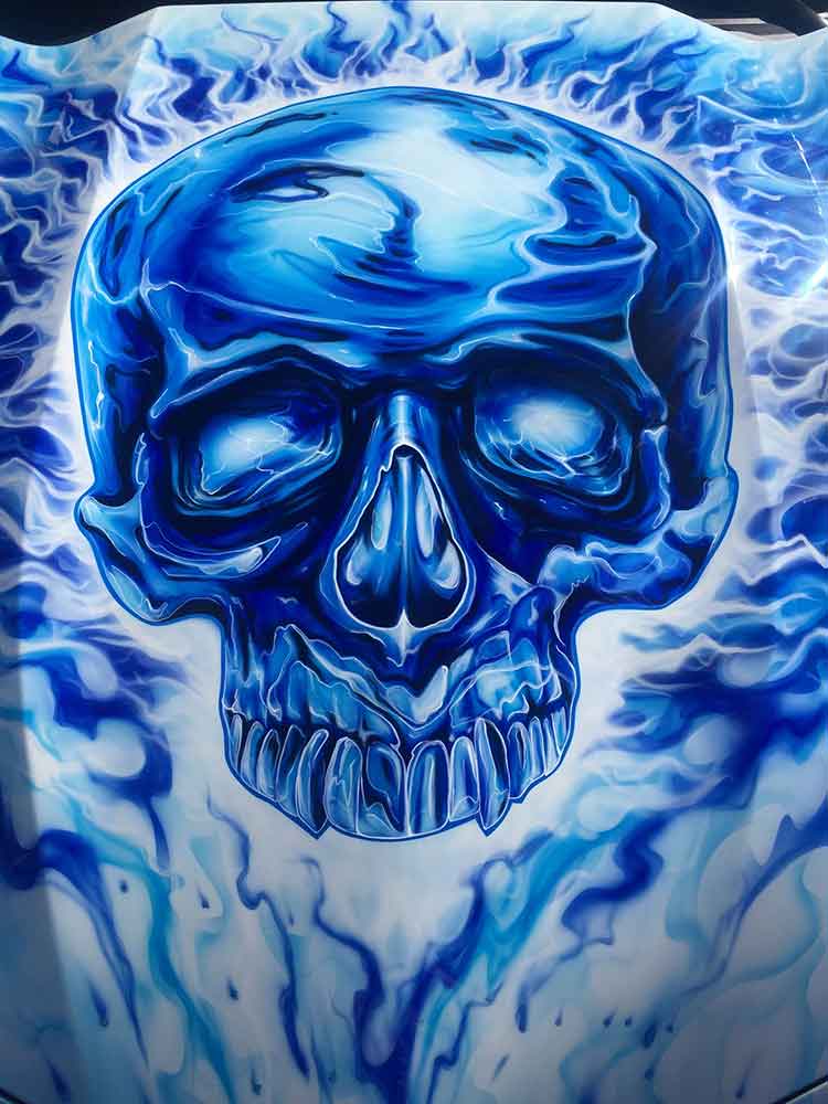 airbrushed skull by Ira Cosmos