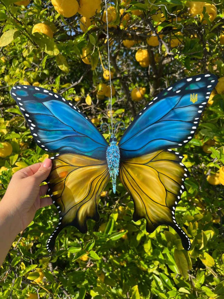 Airbrushed butterfly by Ira Cosmos